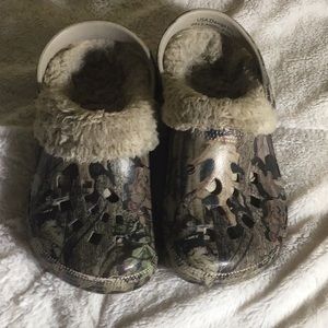 Dawg slippers for kids